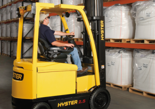 Chariots élevateurs frontaux  electriques Hyster E2.5XN