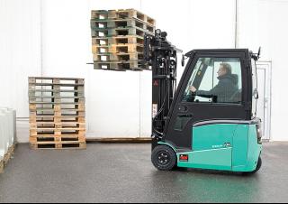 Chariots élevateurs frontaux  electriques Mitsubishi FB16PN