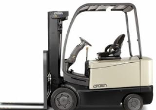 Chariots élevateurs frontaux  electriques Crown FC 5225-50