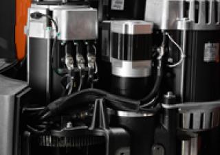 Chariots élévateurs à fourche à chargement latéral Chargeurs latéraux électriques BT VRE 125