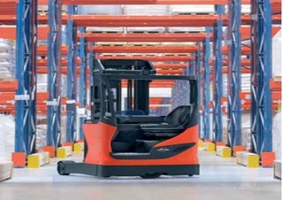 Chariots élévateurs pousseurs électriques Linde R16HD 