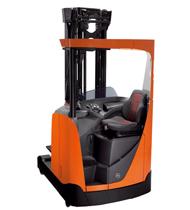 Chariots élévateurs pousseurs électriques BT RRE 250 