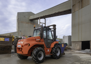 Chariots élévateurs tout terrain Manitou M 50-2