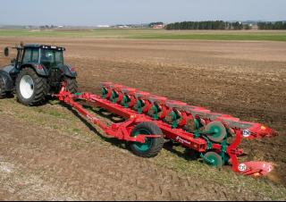 Charrue Kverneland PN 100