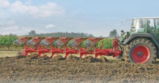 Charrue Pöttinger Servo 45 S