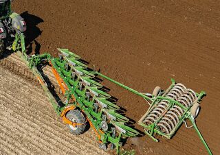 Charrue Amazone Tyrok 400