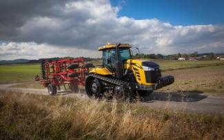 Tracteurs à chenilles Challenger MT755 C