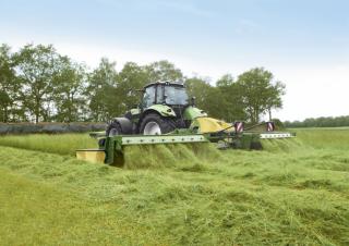 Faucheuses-conditionneuses à disques rotatifs Krone EasyCut B 1000 CV 
