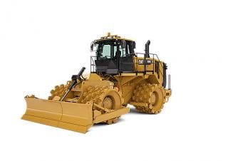 Compacteur de déchets Caterpillar 825K