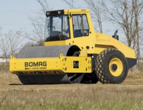 Rouleaux Rouleaux monocylindres Bomag BW 211 D-40