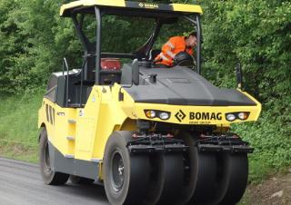 Rouleaux Rouleaux sur pneus Bomag BW 28 RH
