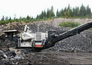 Concasseurs mobiles Metso Lokotrack LT 120 E
