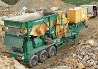 Concasseurs mobiles MFL R-CI 130-130 / W