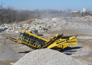 Installation de criblage mobile Keestrack Explorer 1800-3 Deck