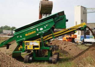 Installation de criblage mobile McCloskey Kompaq