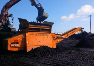 Installation de criblage mobile Rockster RSS712