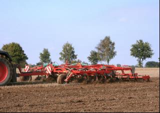 Cultivateurs Kverneland CTC 627