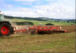 Cultivateurs Kverneland CTC 627
