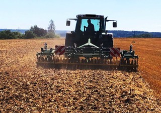 Cultivateurs Kerner Corona C 450