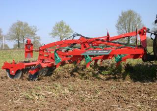 Cultivateurs Kverneland Enduro 5000 F