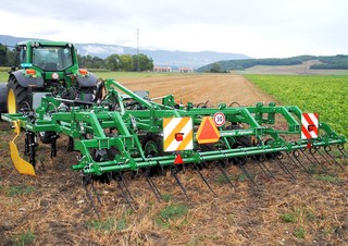 Cultivateurs Kerner Komet KAL 480