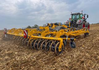 Cultivateurs Agrisem Smartplow trailed 6,00