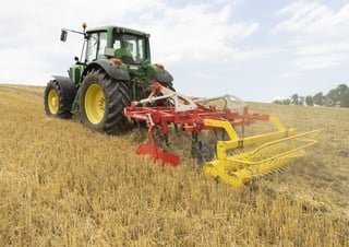 Cultivateurs Pöttinger Synkro 3530 nova