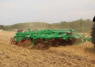 Cultivateurs Regent Tukan MSG 450