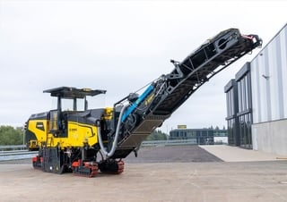 Découpeuse de chaussée Bomag BM 2000/65