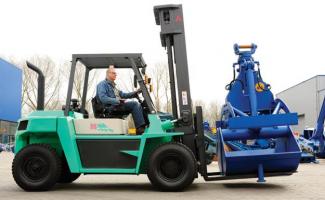 Chariots élevateurs frontaux diesel Mitsubishi FD70N