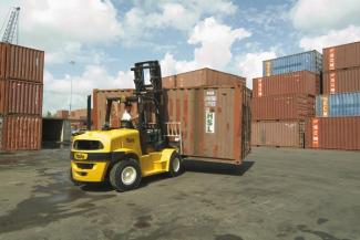 Chariots élevateurs frontaux diesel Yale GDP 70VX Base