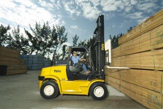 Chariots élevateurs frontaux diesel Yale GDP 70VX Base