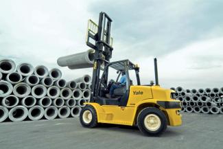 Chariots élevateurs frontaux diesel Yale GDP 70VX Base