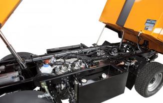 Véhicule Véhicules communaux multi-usages à diesel diesel Ladog T 1400 E5