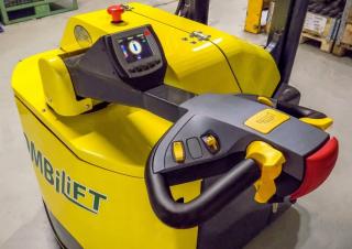 Gerbeurs de palettes Gerbeurs à conducteur accompagnant Combi-Lift Combi CS 1500