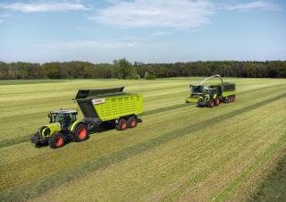 Ensileuses - traction 4 roues Claas Jaguar 930