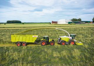 Ensileuses - traction 4 roues Claas Jaguar 950