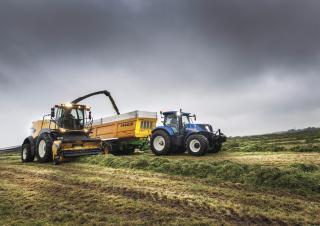 Ensileuses - traction 4 roues New Holland FR 550