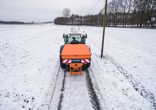 Équipement maintenance  hivernal Épandeur Épandeur  montables Amazone E+S 301 Hydro