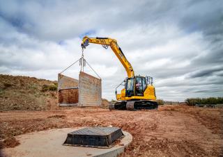 Excavatrice sur chenilles JCB 150X LC