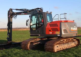 Excavatrice sur chenilles Atlas 160 LC