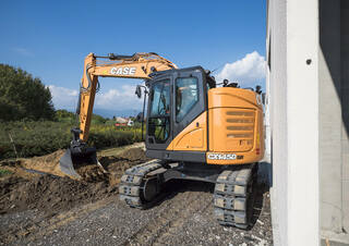 Excavatrice sur chenilles Case CX145D SR