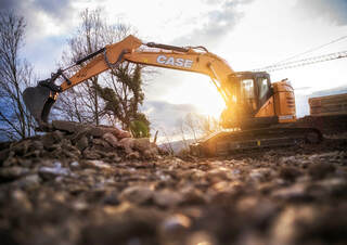 Excavatrice sur chenilles Case CX245D SR 