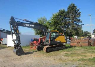 Excavatrice sur chenilles Volvo EC160ENL