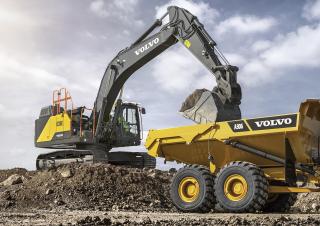 Excavatrice sur chenilles Volvo EC300E NL Hybrid