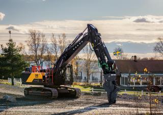 Excavatrice sur chenilles Volvo EC400 Straight Boom NL