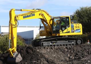 Excavatrice sur chenilles Komatsu HB215LC-3