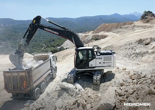 Excavatrice sur chenilles Hidromek HMK 230 NLC