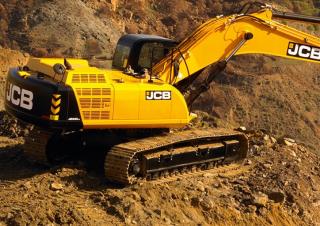 Excavatrice sur chenilles JCB JS330 LC