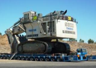 Excavatrice sur chenilles Liebherr R9800